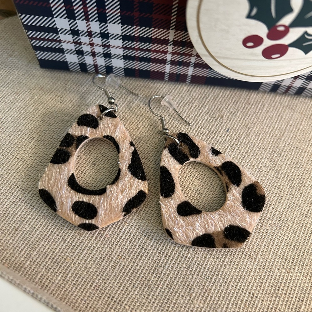 Leopard earrings